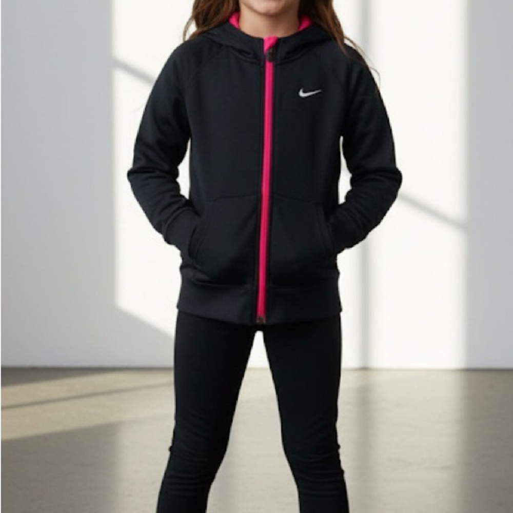 Nike Therma Fit Zipped Hoodie